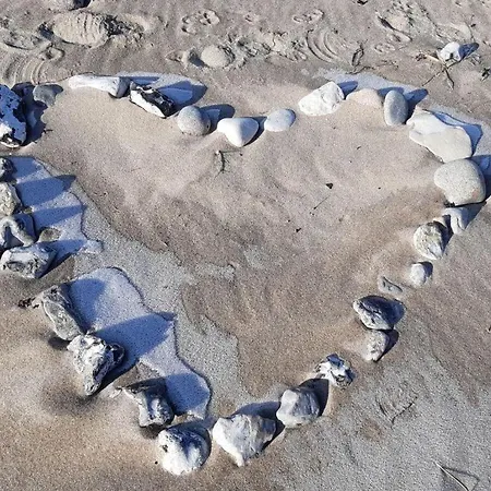 Neeb Comfortable Feriehus